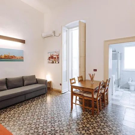 Apartment Sparano Class 2 Bari